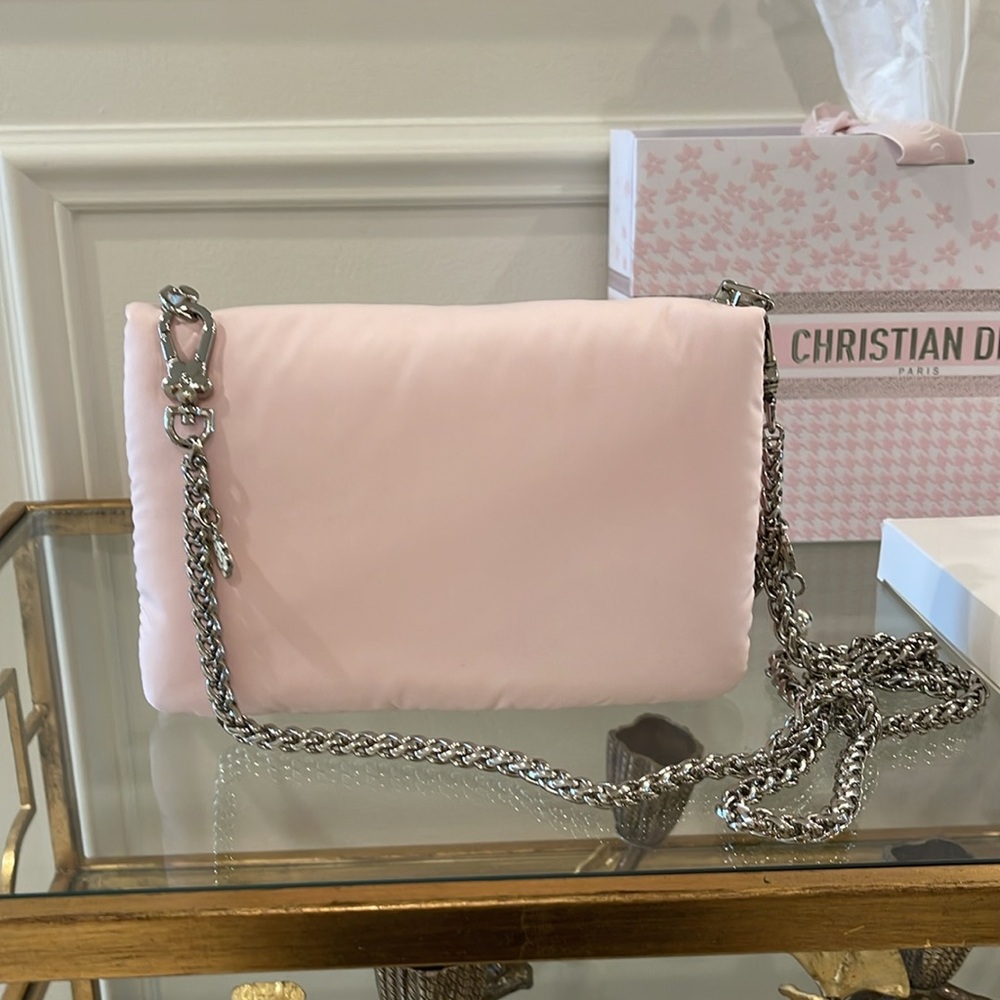 Dior Pink Clutch with Silver Chain - Picture 3 of 13